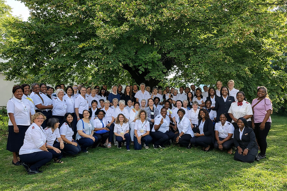 Rassemblement de femmes salutistes